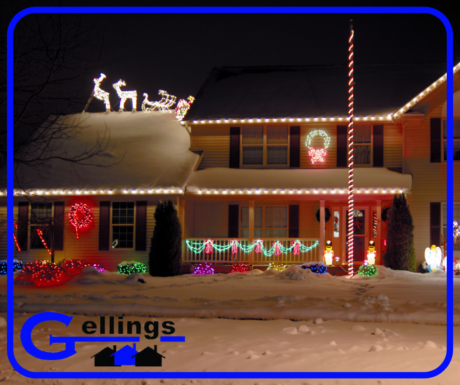 Sheboygan County roofing contractor gives holiday lighting tips to deter roof damage.